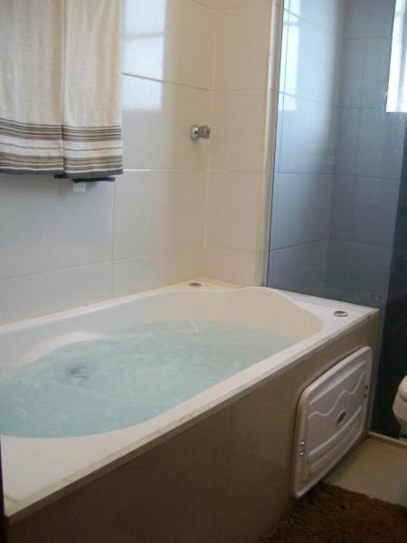 Apartamento Com Hidro 贝洛哈里桑塔 外观 照片