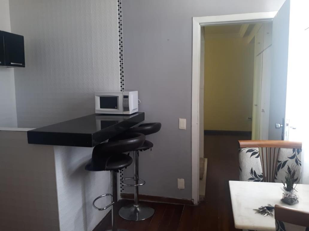 Apartamento Com Hidro 贝洛哈里桑塔 外观 照片